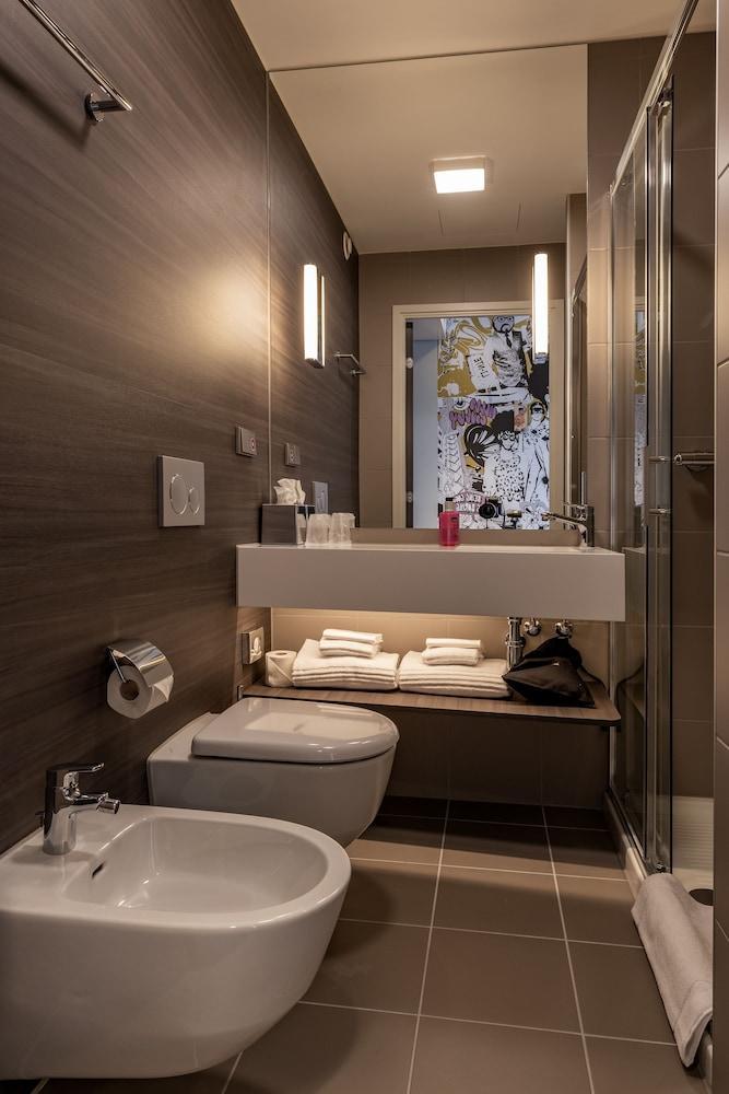 โมซี ยอร์ก Hotel ยอร์ค ภายนอก รูปภาพ