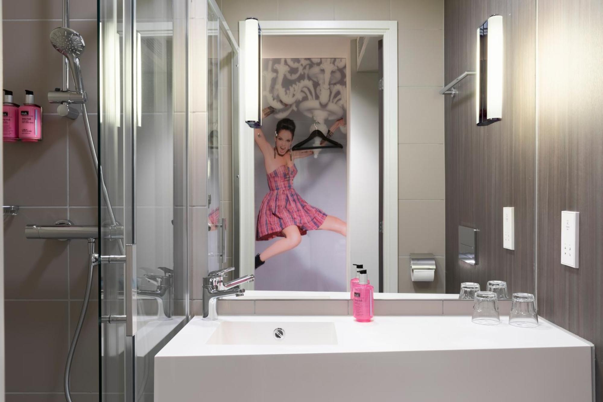 โมซี ยอร์ก Hotel ยอร์ค ภายนอก รูปภาพ
