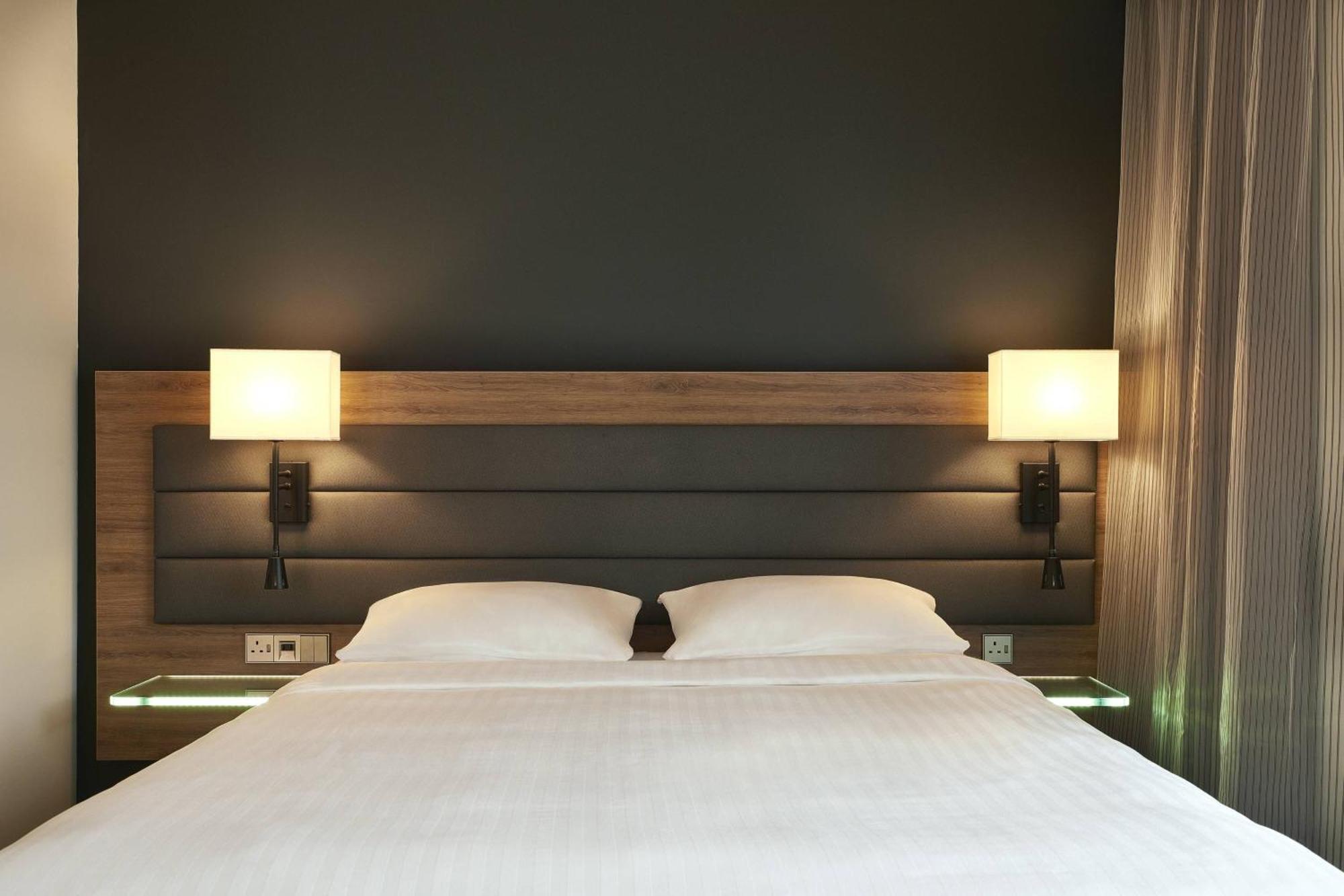 โมซี ยอร์ก Hotel ยอร์ค ภายนอก รูปภาพ