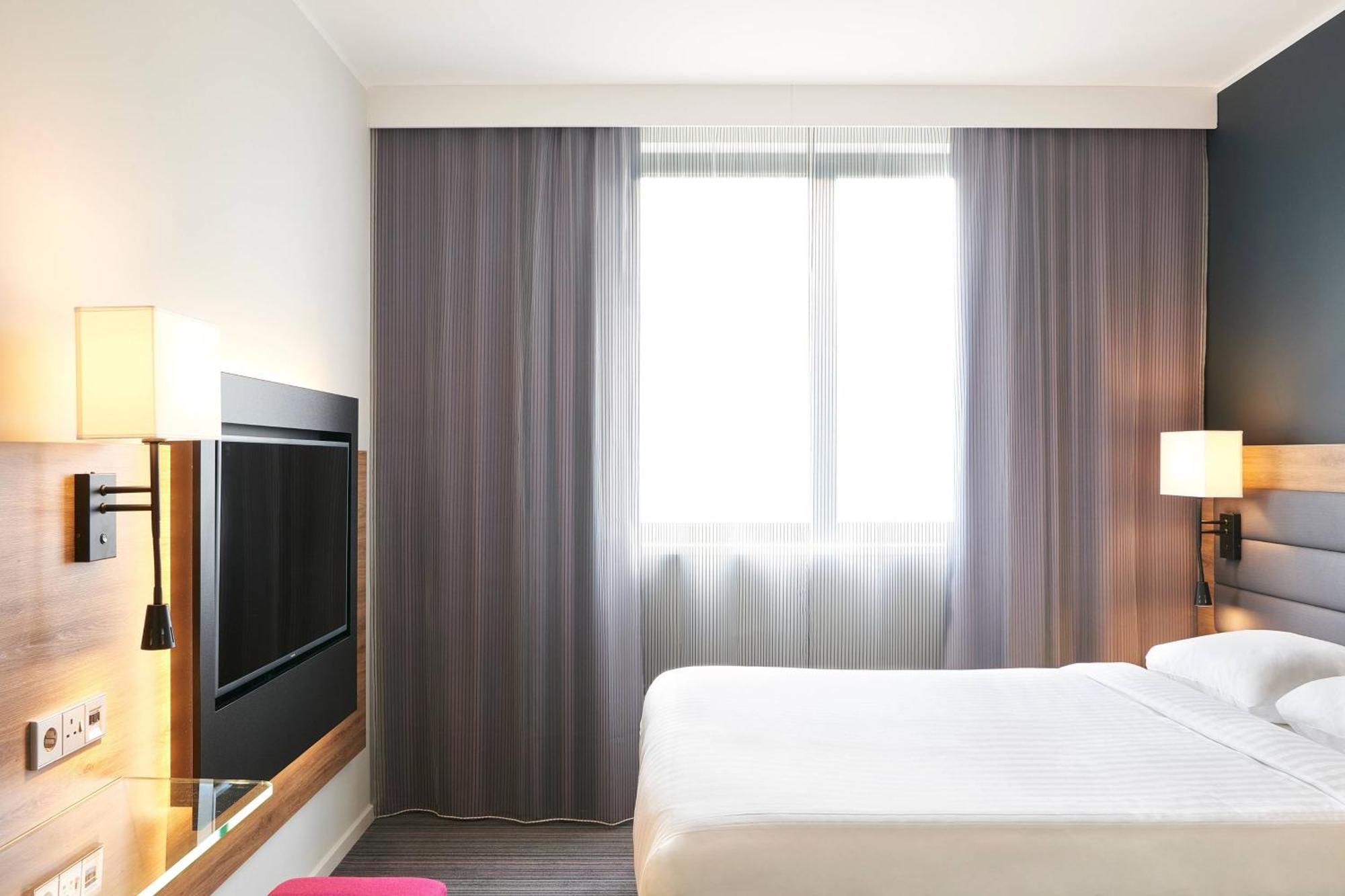 โมซี ยอร์ก Hotel ยอร์ค ภายนอก รูปภาพ